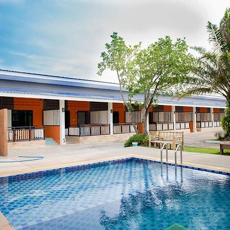 אוטרדיט Staychill Resort מראה חיצוני תמונה